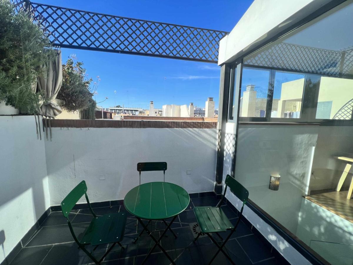 Апартаменты Atico San Bernardo Terraza Y Parking Incluido Севилья Экстерьер фото