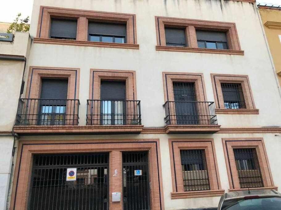 Апартаменты Atico San Bernardo Terraza Y Parking Incluido Севилья Экстерьер фото